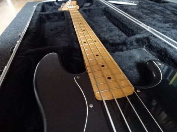 Fender Jazz bass Mark Hoppus - atelier occazik