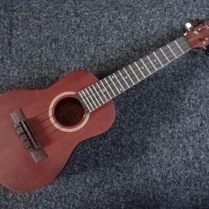 Ukulele Shiver UCS200 electro - atelier occazik